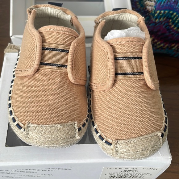 Robeez first kicks - Picture 1 of 4